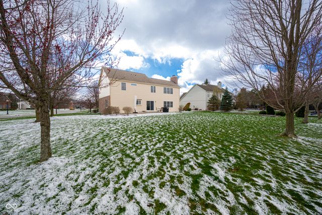 4244 Sedge Court, Zionsville, IN 46077