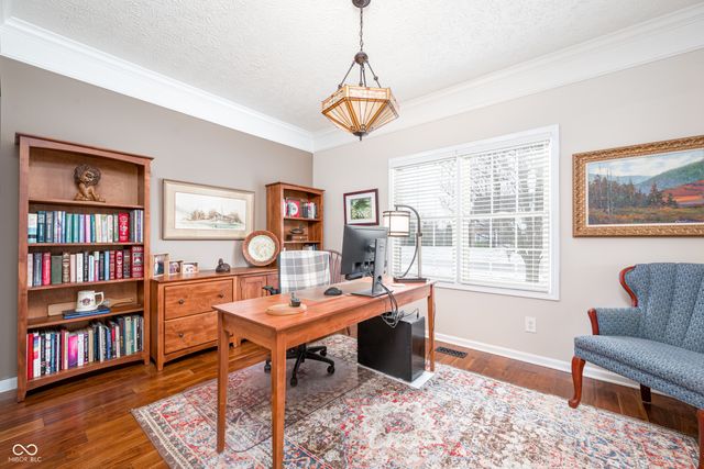 4244 Sedge Court, Zionsville, IN 46077