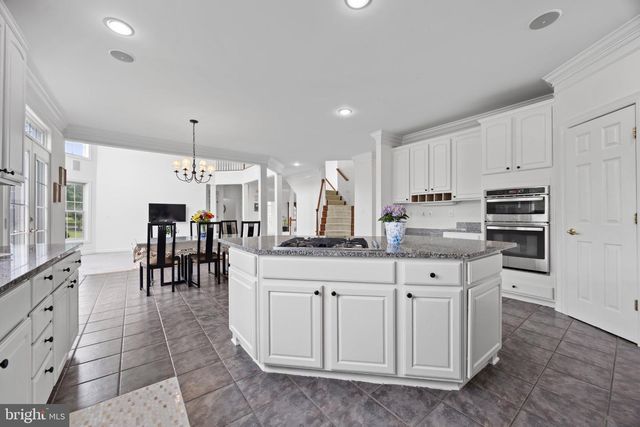 401 CALLOWAY CT, Ashton, MD 20861