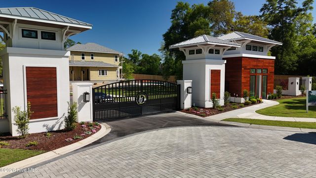 188 Dockside Drive, Hampstead, NC 28443