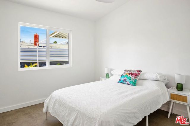 4325 E Calle De Carlos, Palm Springs, CA 92264