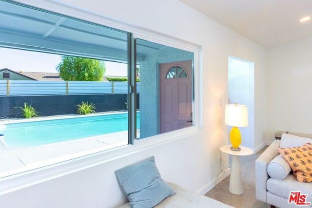4325 E Calle De Carlos, Palm Springs, CA 92264