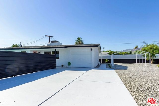 4325 E Calle De Carlos, Palm Springs, CA 92264