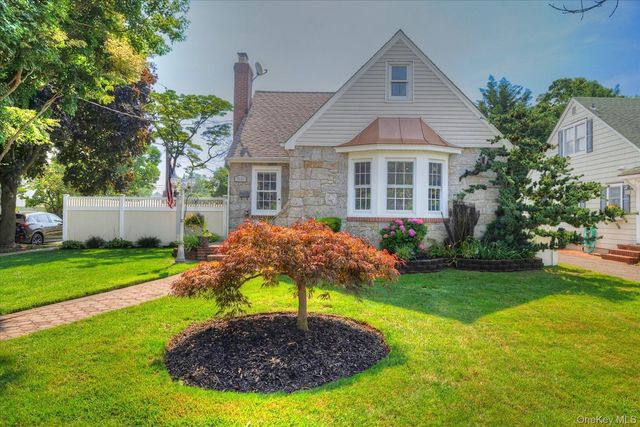 2445 Columbus Avenue, Oceanside, NY 11572