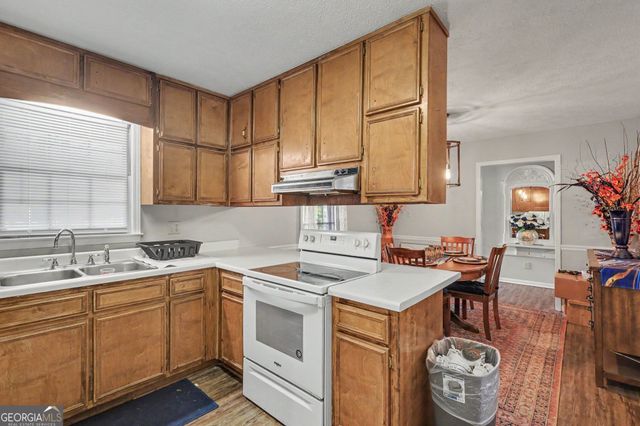1624 Carriage Hills Drive, Griffin, GA 30224