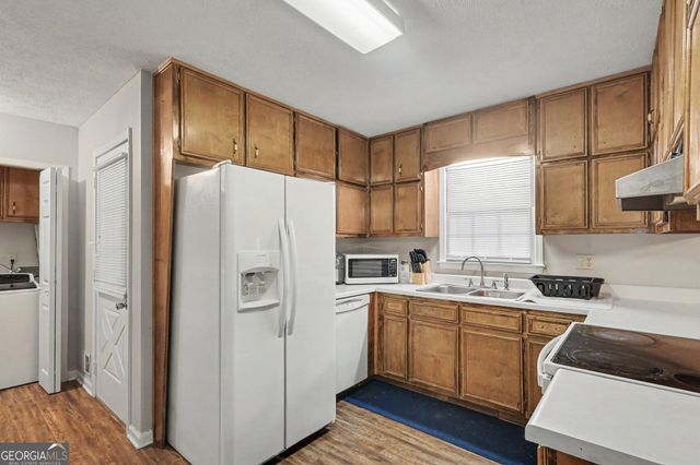 1624 Carriage Hills Drive, Griffin, GA 30224