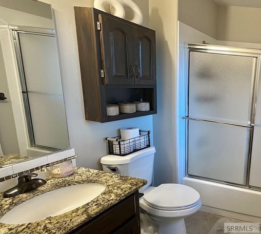 3382 S Grove Lane, Idaho Falls, ID 83404