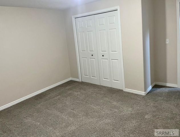 3382 S Grove Lane, Idaho Falls, ID 83404