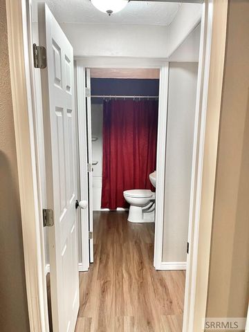 3382 S Grove Lane, Idaho Falls, ID 83404