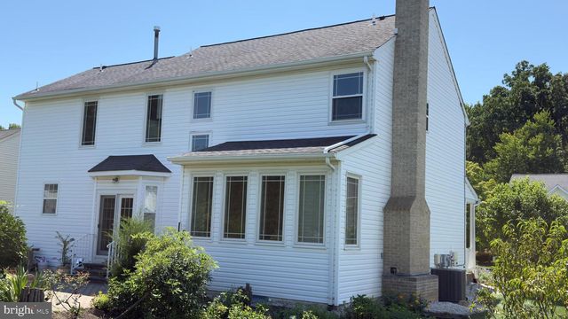 28 PEMBERTON LN, East Windsor, NJ 08520