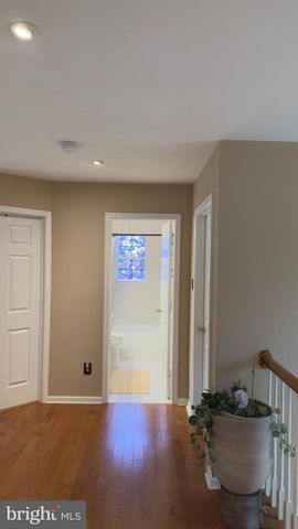 28 PEMBERTON LN, East Windsor, NJ 08520