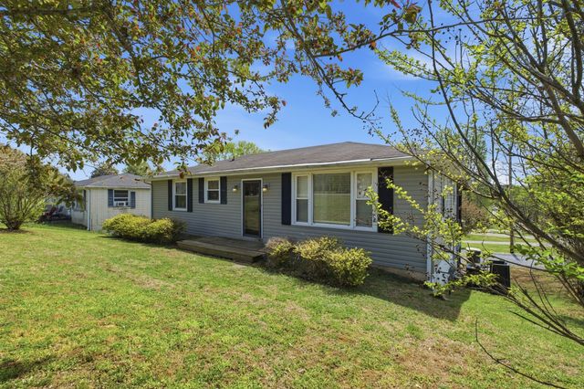 766 McMurry Blvd, E, Hartsville, TN 37074
