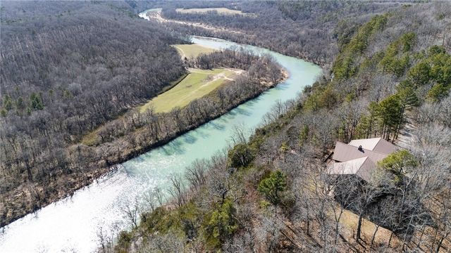 1021 Margaret White Bluff Road, St. Joe, AR 72675