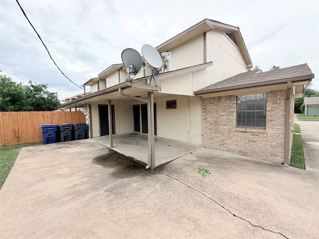 2412 Lakeview Circle 2414, Mckinney, TX 75072