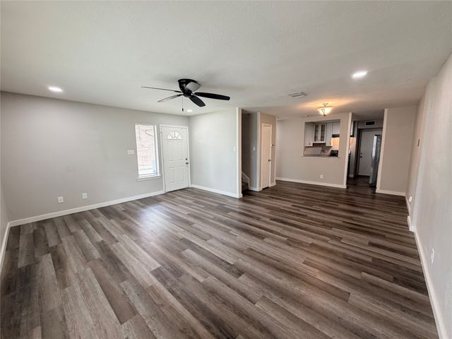 2412 Lakeview Circle 2414, Mckinney, TX 75072