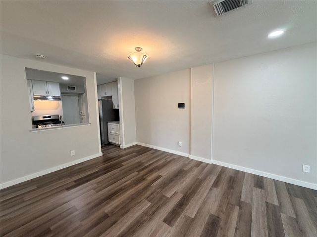 2412 Lakeview Circle 2414, Mckinney, TX 75072