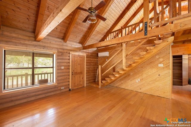 463 Woodland Drive, Fredericksburg, TX 78624