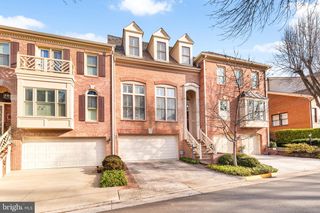 1502 HAMPTON HILL CIR, Mclean, VA 22101