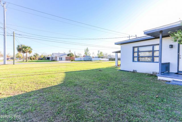 1118 Michigan Avenue, Lynn Haven, FL 32444