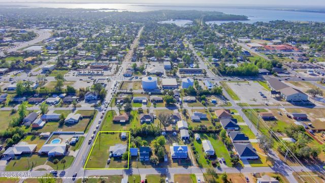 1118 Michigan Avenue, Lynn Haven, FL 32444