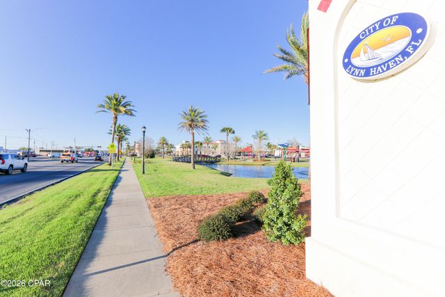 1118 Michigan Avenue, Lynn Haven, FL 32444