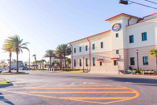 1118 Michigan Avenue, Lynn Haven, FL 32444