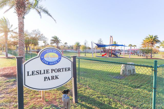 1118 Michigan Avenue, Lynn Haven, FL 32444