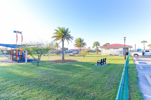 1118 Michigan Avenue, Lynn Haven, FL 32444