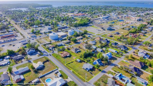 1118 Michigan Avenue, Lynn Haven, FL 32444