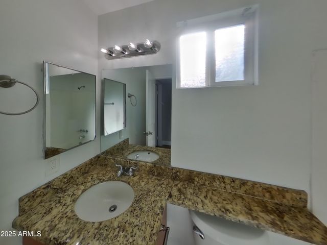 9026 N 64TH Drive, Glendale, AZ 85302