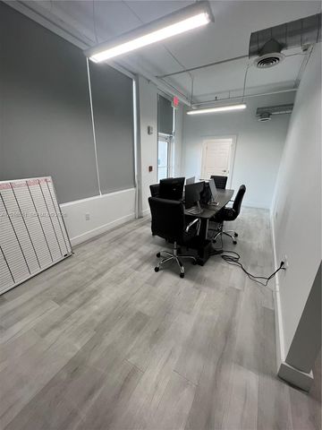 2217 NW 7th Street 2, Miami, FL 33125