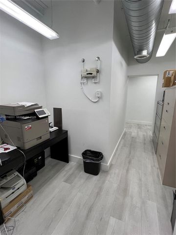2217 NW 7th Street 2, Miami, FL 33125