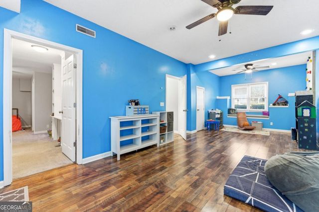 408 Pine Grove Way, Woodstock, GA 30189