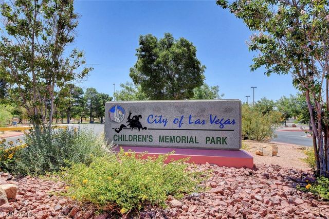 3613 Rainy River Road, Las Vegas, NV 89108