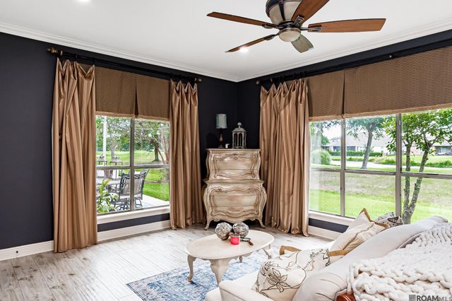 6258 Tezcuco Ct, Gonzales, LA 70737