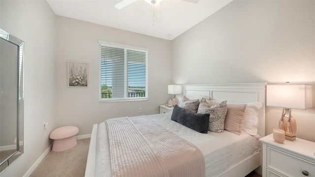 910 TIDEWATER SHORES LOOP 402, Bradenton, FL 34208