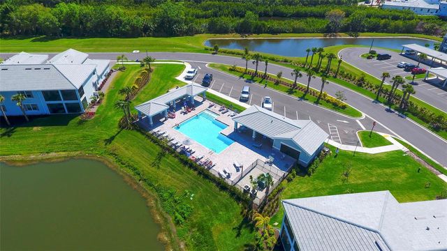 910 TIDEWATER SHORES LOOP 402, Bradenton, FL 34208