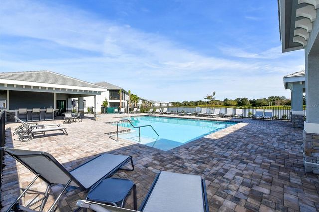 910 TIDEWATER SHORES LOOP 402, Bradenton, FL 34208