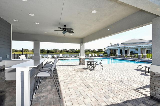 910 TIDEWATER SHORES LOOP 402, Bradenton, FL 34208