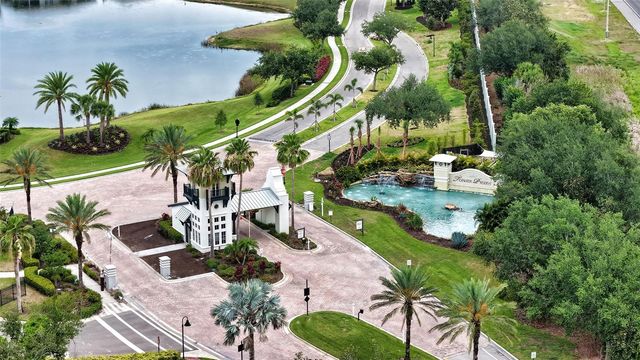 910 TIDEWATER SHORES LOOP 402, Bradenton, FL 34208