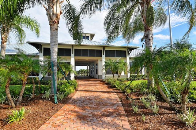 910 TIDEWATER SHORES LOOP 402, Bradenton, FL 34208