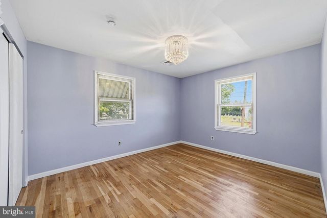 410 LEWISTOWN RD, Columbus, NJ 08022