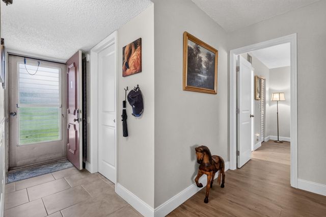 709 Lori Drive 211, Palm Springs, FL 33461