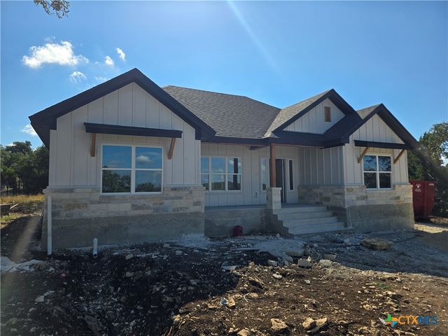 1221 Lasso Loop, Canyon Lake, TX 78133