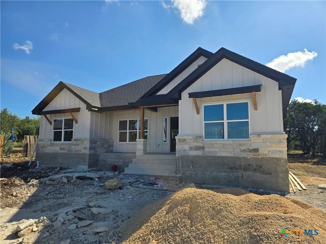 1221 Lasso Loop, Canyon Lake, TX 78133