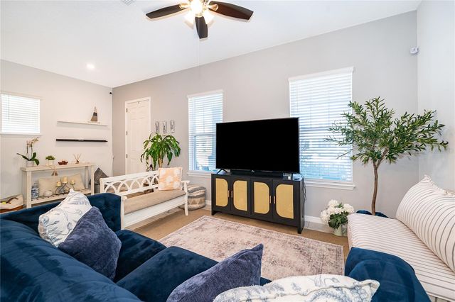 1584 ASTORIA ARBOR LN, Orlando, FL 32824