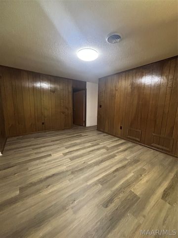 6034 Wares Ferry Road, Montgomery, AL 36117