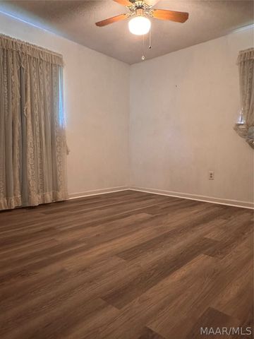 6034 Wares Ferry Road, Montgomery, AL 36117