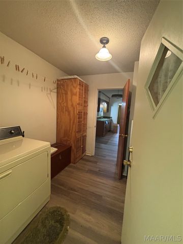 6034 Wares Ferry Road, Montgomery, AL 36117
