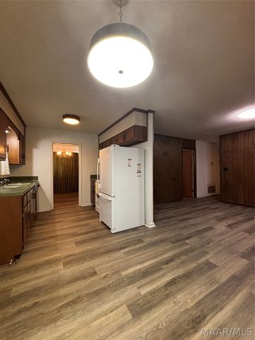 6034 Wares Ferry Road, Montgomery, AL 36117